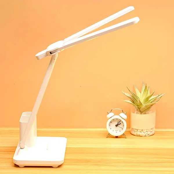 Lampa birou cu suport instrumente de scris