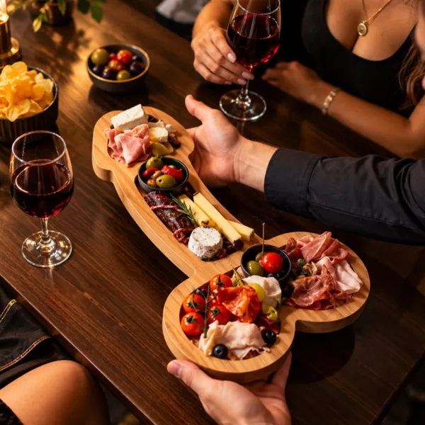 Platou aperitive trasnit P...arada de specialitati