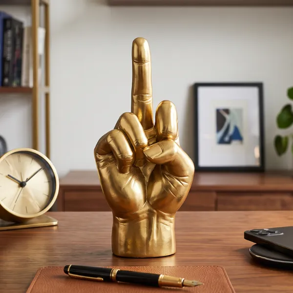 Sculptura amuzanta Middle Finger